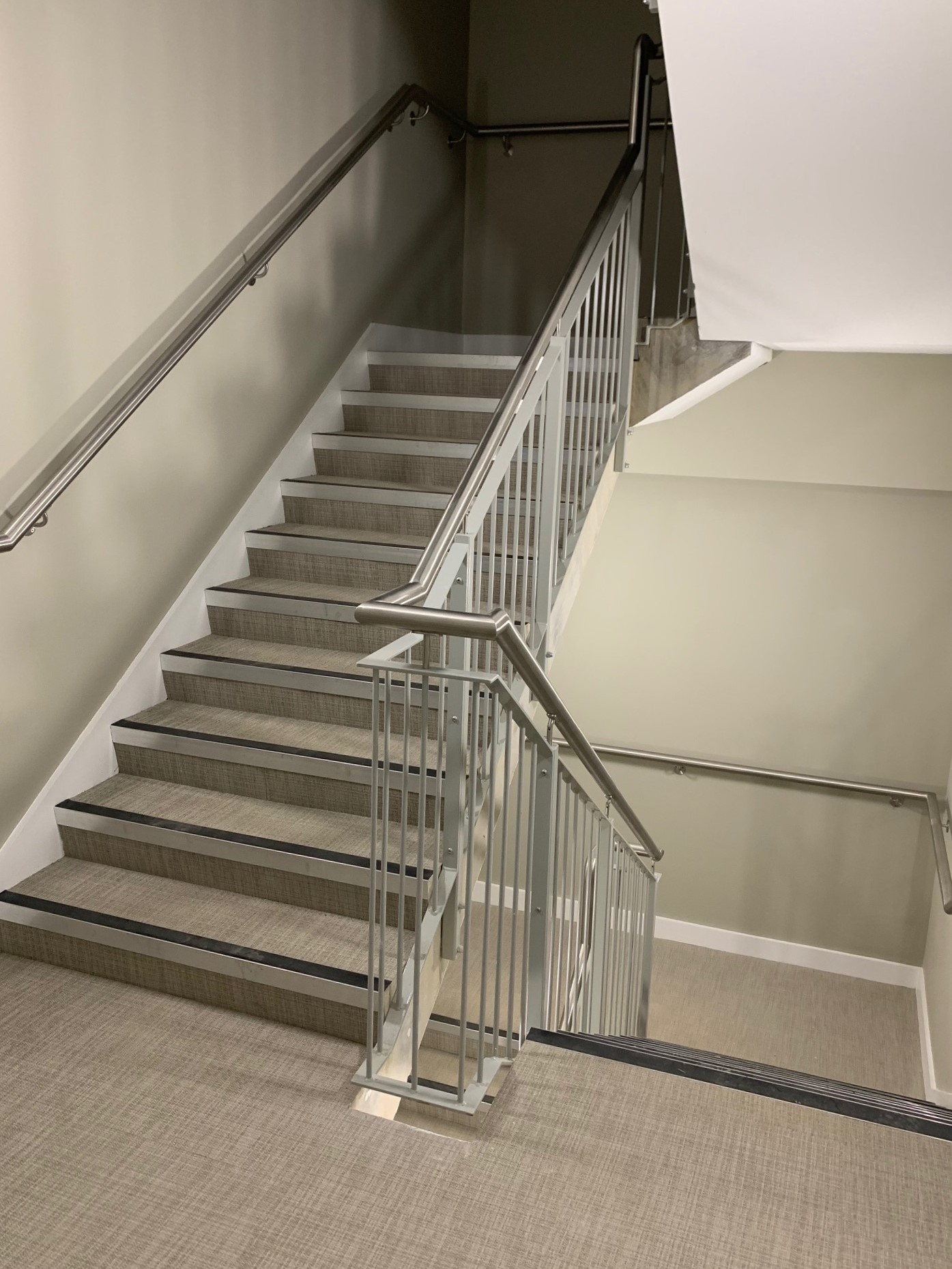 Grey Mild Steel Vertical Bar Balustrades with Stainless Steel Handrails